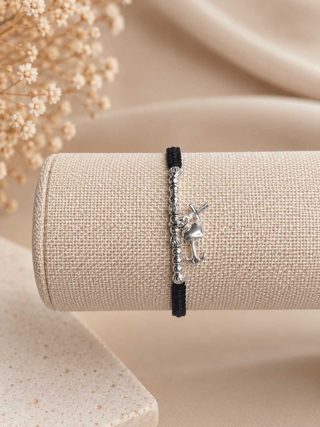 Pulsera tres gracias - Fé, esperanza y amor